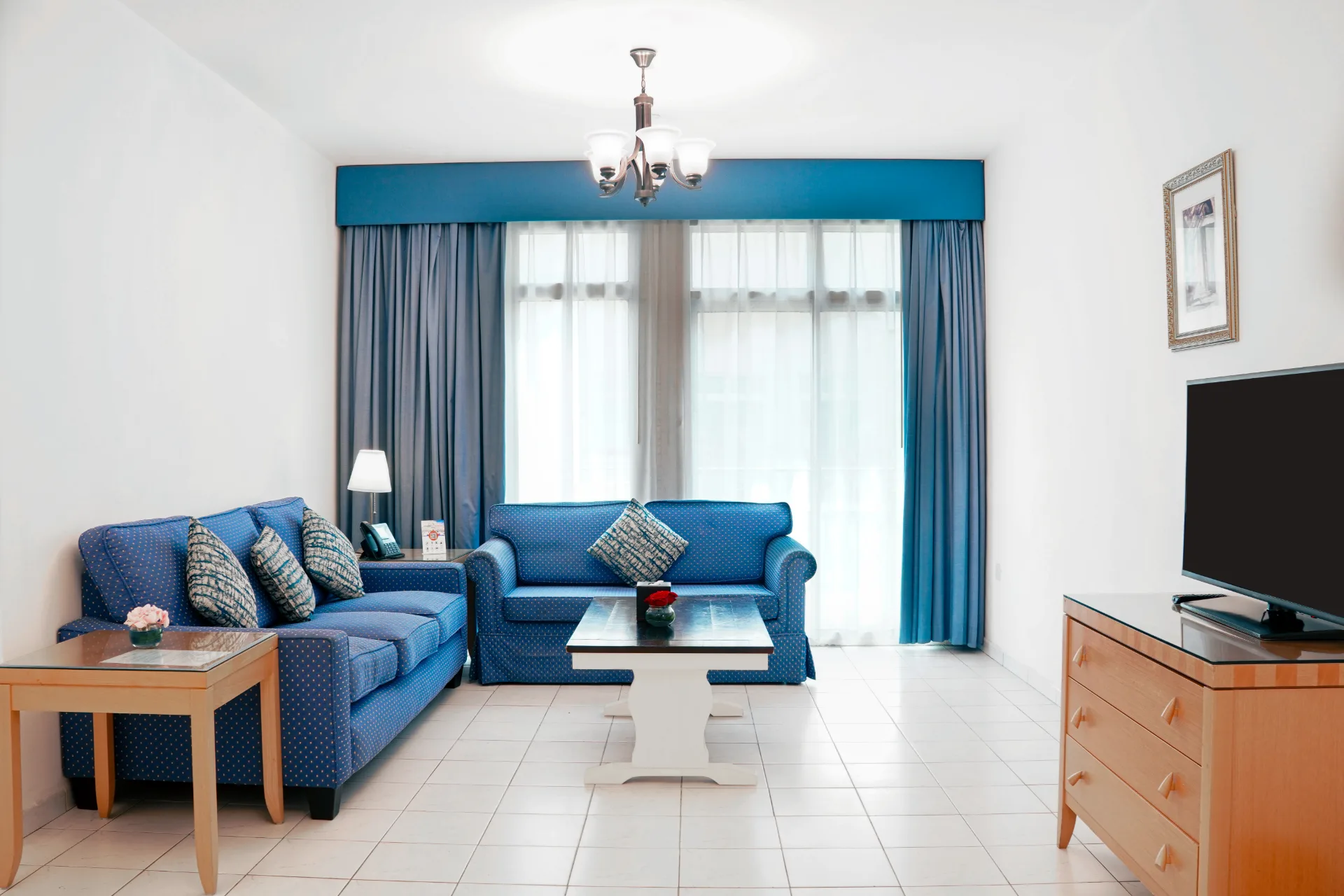 Roda Al Murooj Residences — 2 bedroom monthly long-stay rental