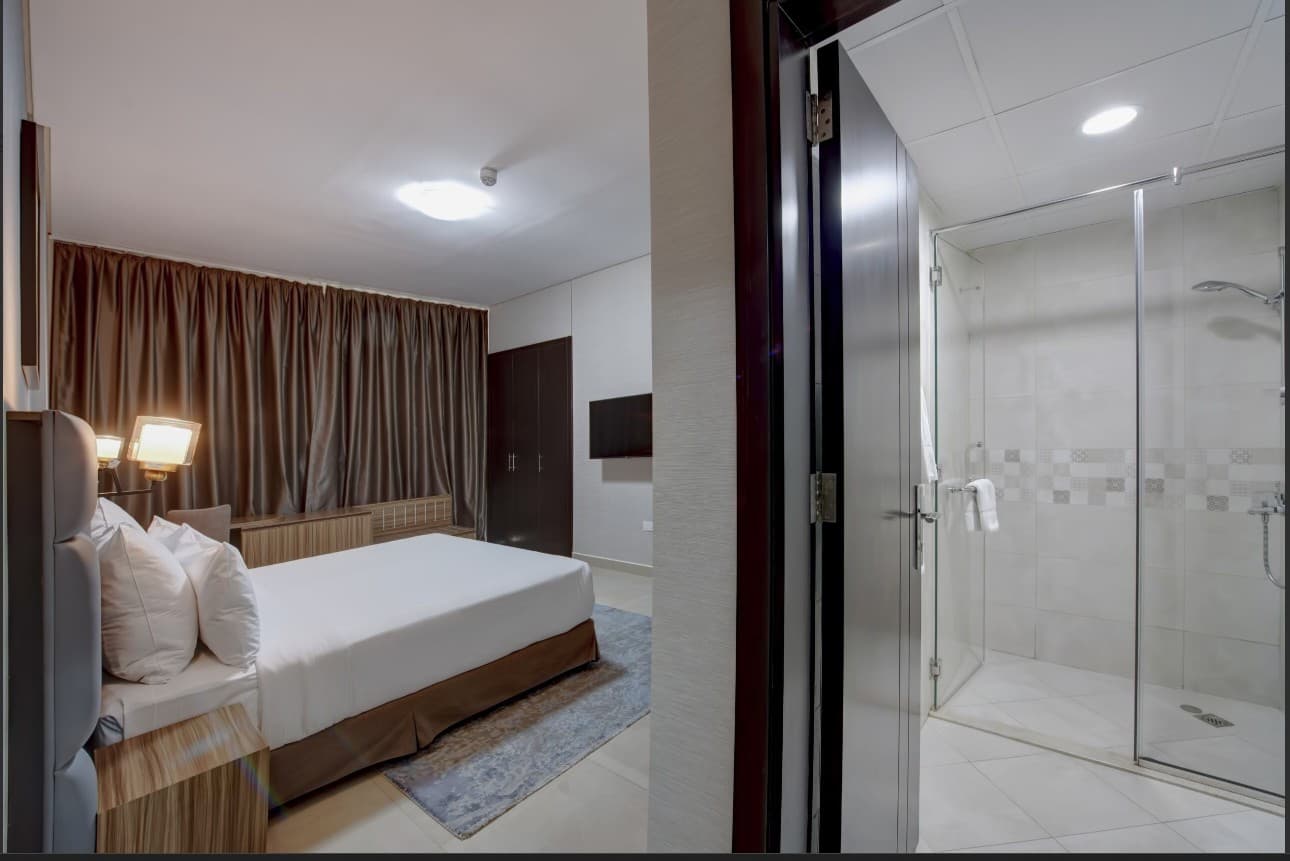 Copy of Copy of Deluxe 1 Bedroom with Balcony - photo 2