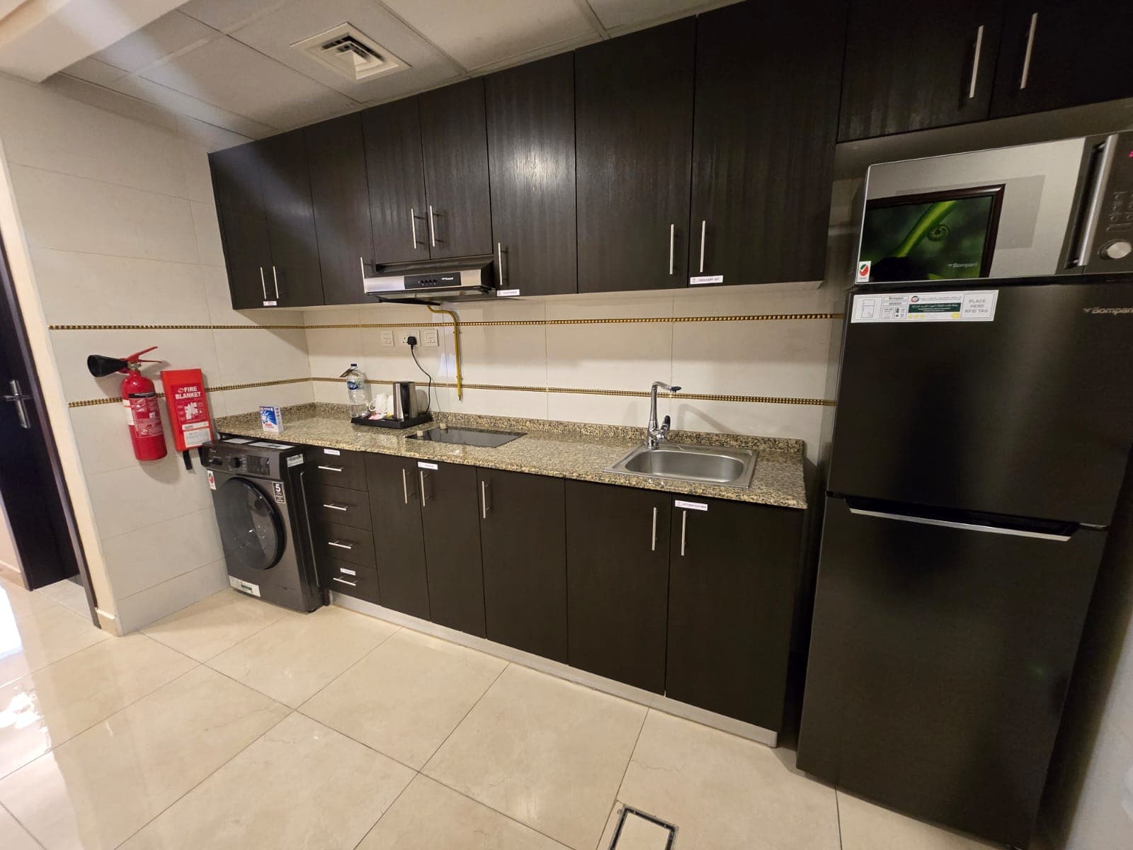 Regency Luxury Suites - Property Profile - photo 4